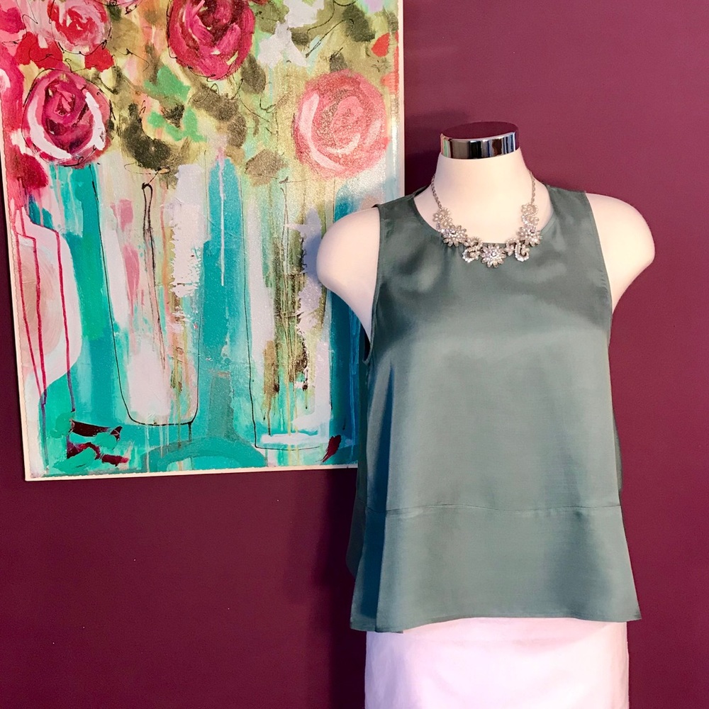 LOFT Lou & Grey Sleeveless Blouse